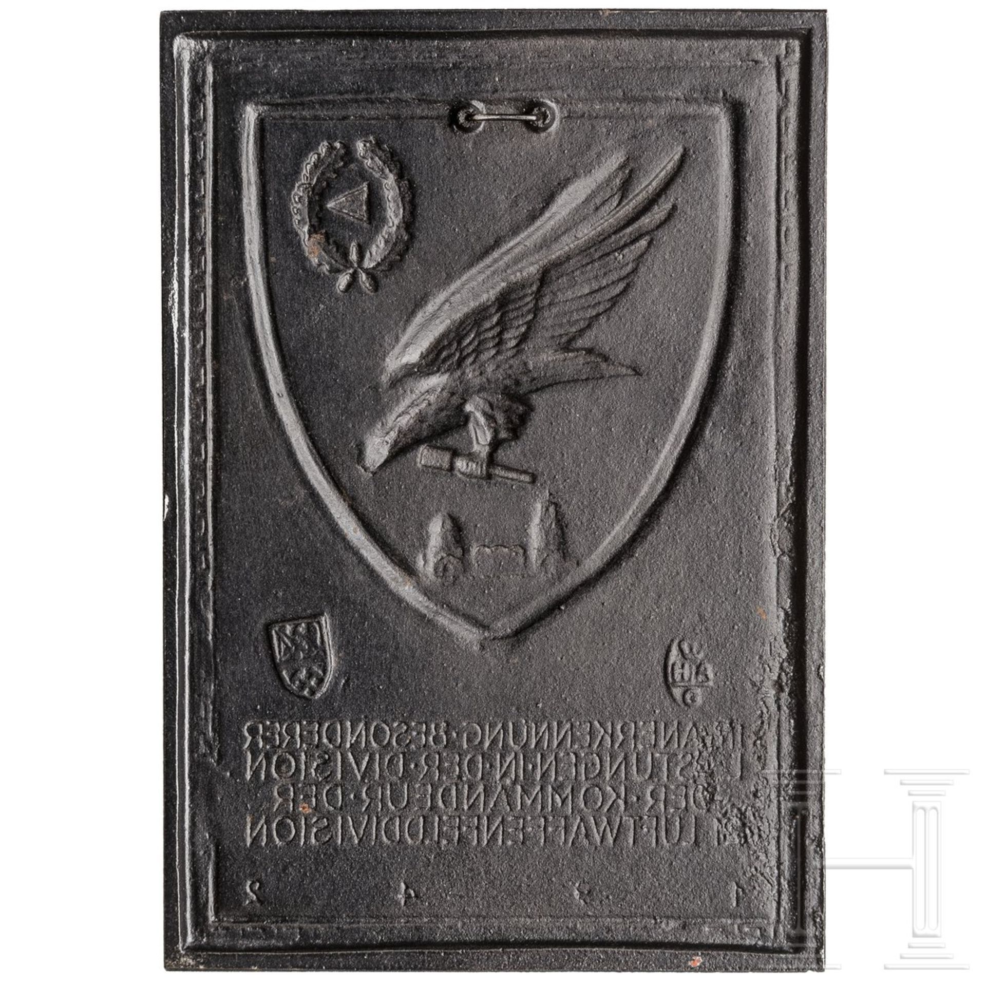 Ehrenplakette der 21. Luftwaffen-Felddivision 1942 - Bild 2 aus 2