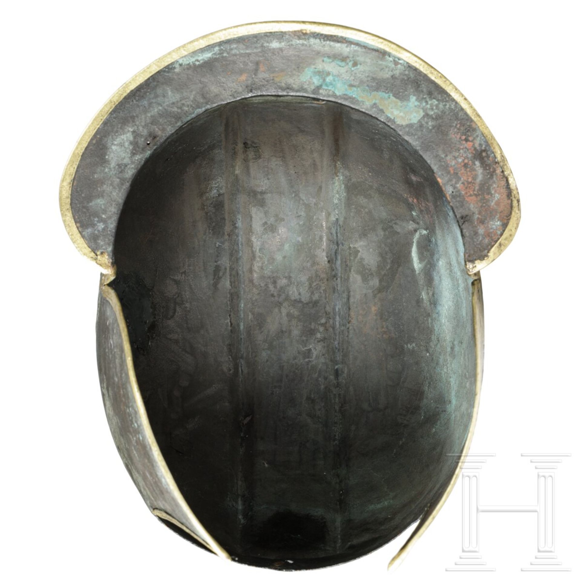 Illyrischer Helm, Typ III A, Griechenland, 6. - 5. Jhdt. v. Chr. - Bild 9 aus 10