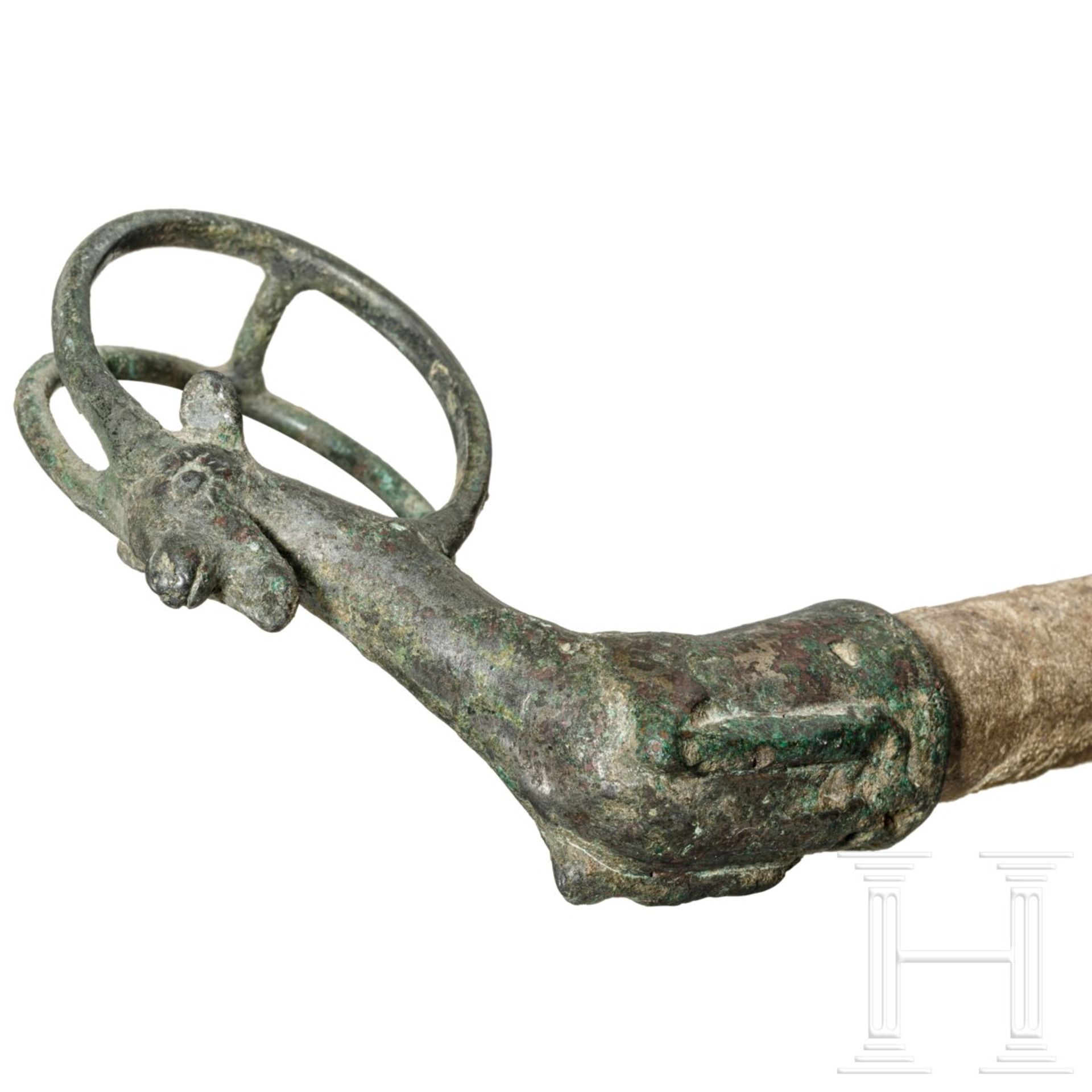 Wetzstein mit bronzenem Widderkopfabschluss, Luristan, ca. 1000 v. Chr. - Bild 4 aus 4