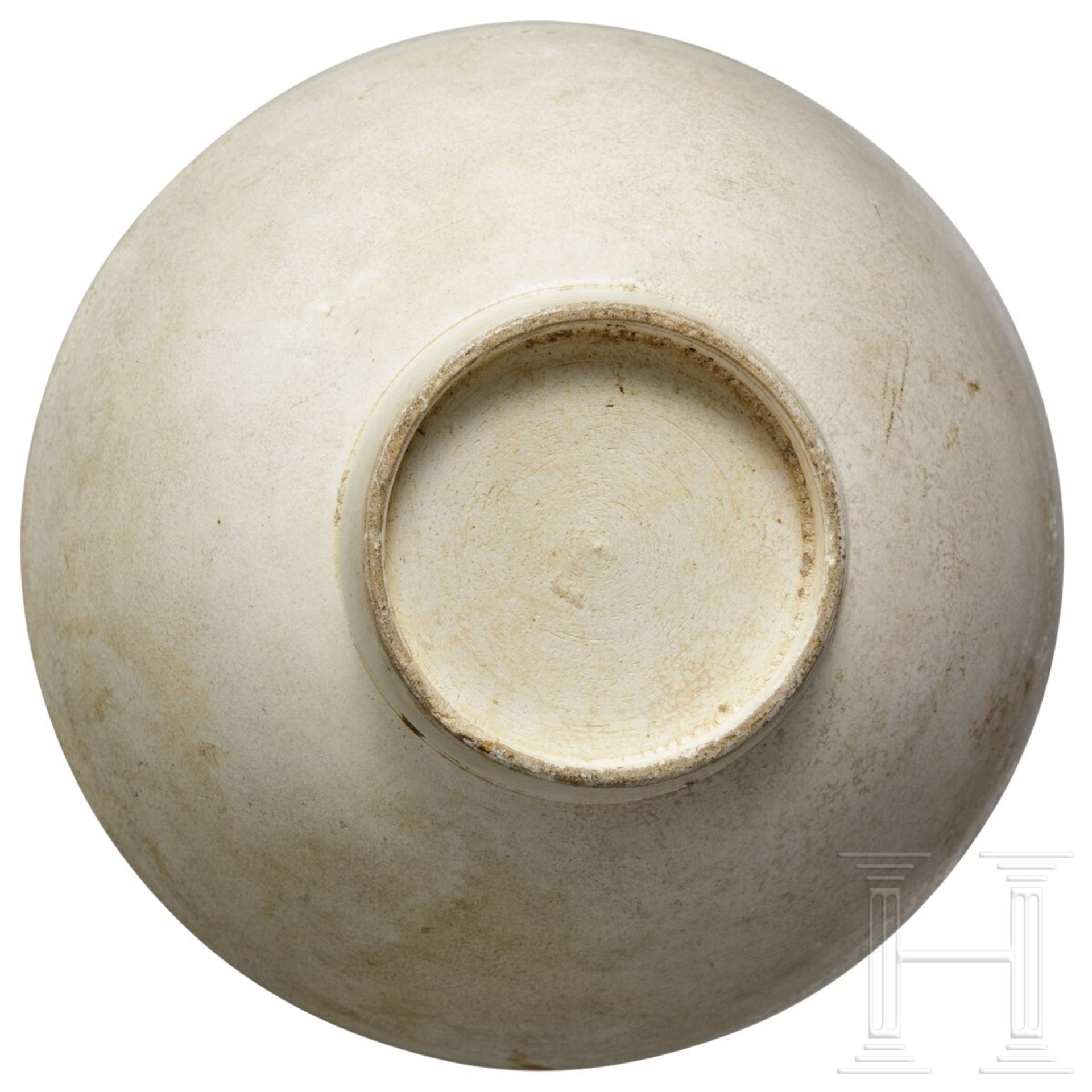 Sehr feine Schale, China, wohl Ming-Dynastie (581 - 618) - Bild 4 aus 7