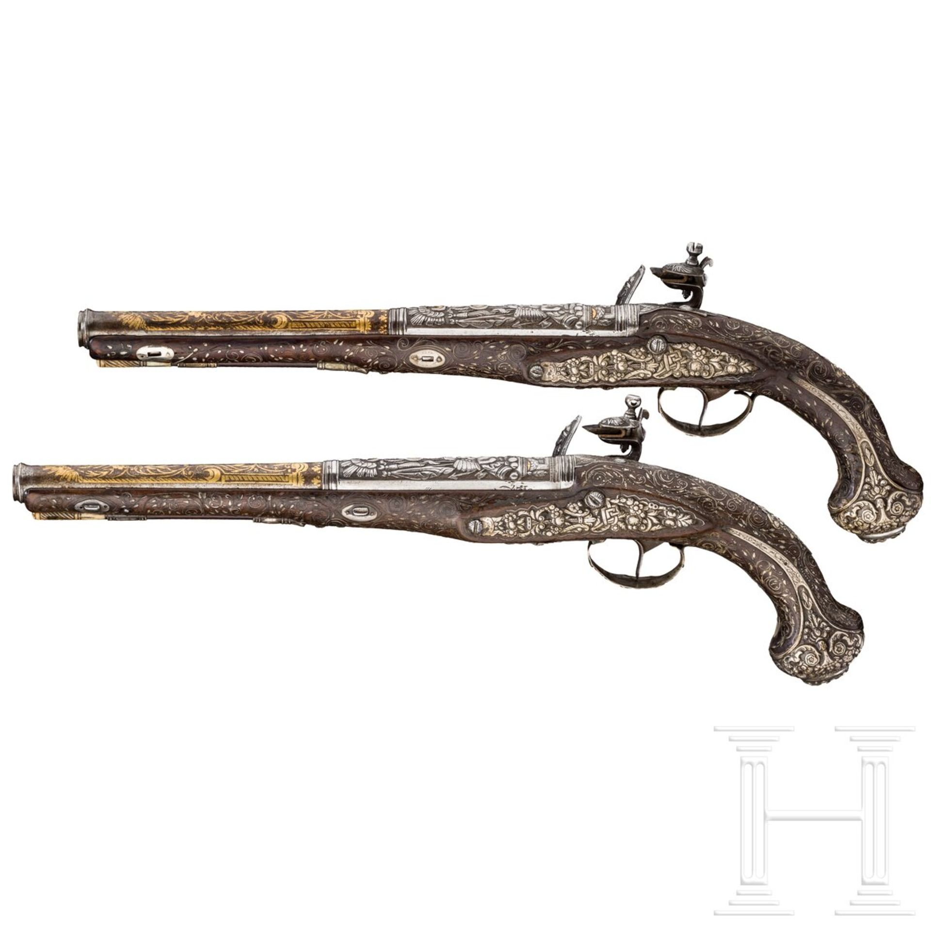 Ein Paar silbermontierte Luxus-Orientpistolen, französische Exportarbeit für den osmanischen Markt, - Image 3 of 7