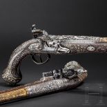 Ein Paar silbermontierte Luxus-Orientpistolen, französische Exportarbeit für den osmanischen Markt,