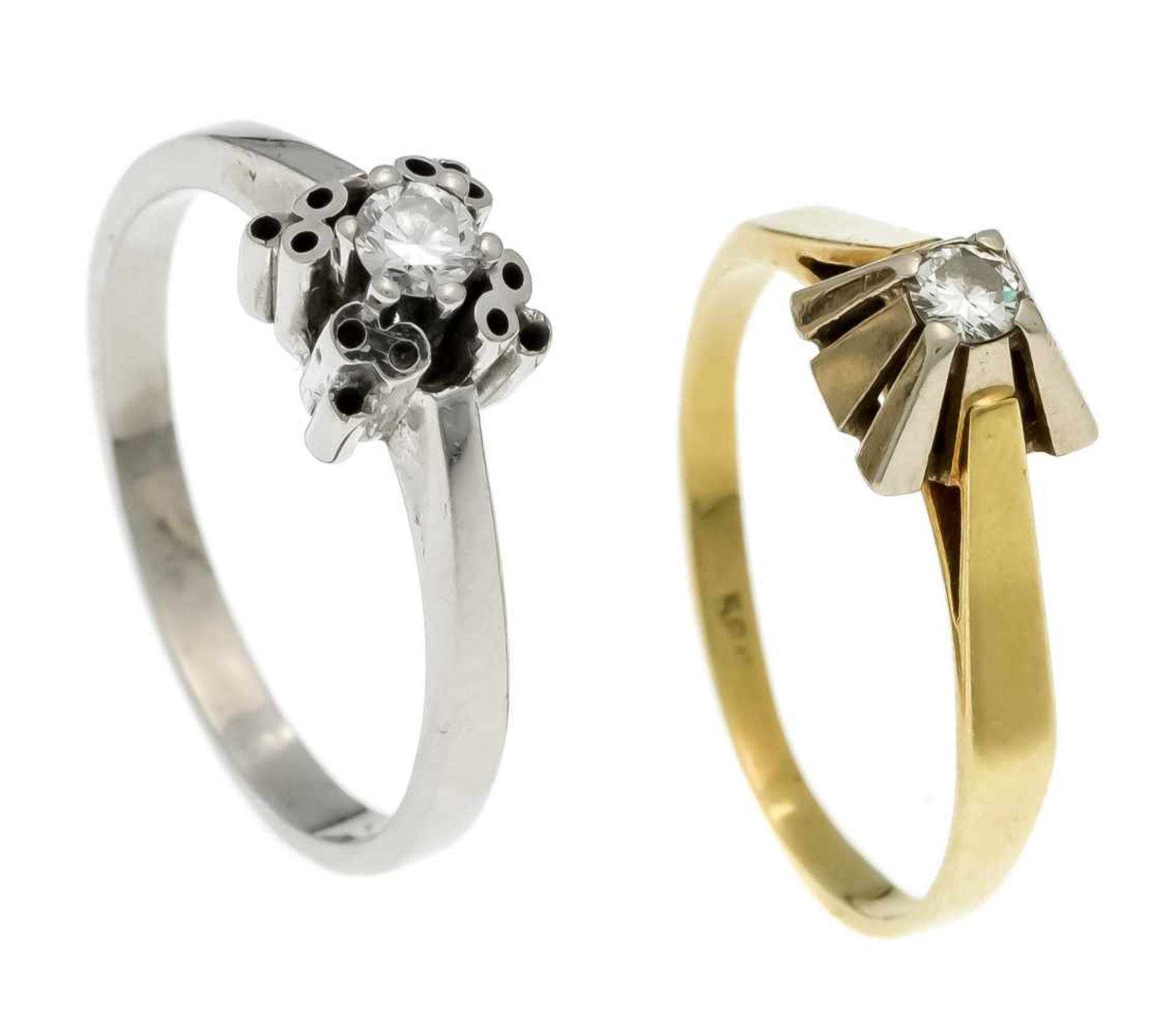 Konvolut 2 Brillant-Ringe GG/WG 585/000 mit je einem Brillanten 0,15 ct W/VS und 0,12 ct l.get.W/VS,