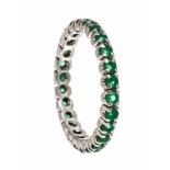 Memory Smaragd-Ring WG 750/000 mit 26 rund fac. Smaragden 1,8 mm, RG 52, 2,4 gMemory emerald ring WG