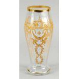 Vase, 19. Jh., runder Stand, geschweifter, facettierter Korpus, klares Glas, Schliffdekor mit