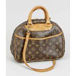 Louis Vuitton Handtasche Monogram Canvas, mit Reißverschluss und Leder Tagebügel, leichte