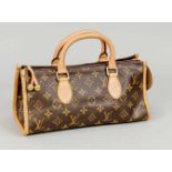 Louis Vuitton Monogram Canvas, Reißverschluss mit goldenen Kugelpendentiven, Leder Tragegriffe.