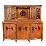 Aufsatzbuffet um 1910, Eiche massiv/furniert und andere Edelhölzer furniert, 200 x 223 x 80