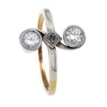 Art Déco Altschliff-Diamant-Ring GG/WG 585/000 mit 2 Altschliff-Diamanten, zus. 0,36 ct l.get.W/SI-