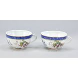 Paar Teetassen, China, Mitte 20. Jh., umlaufend dek