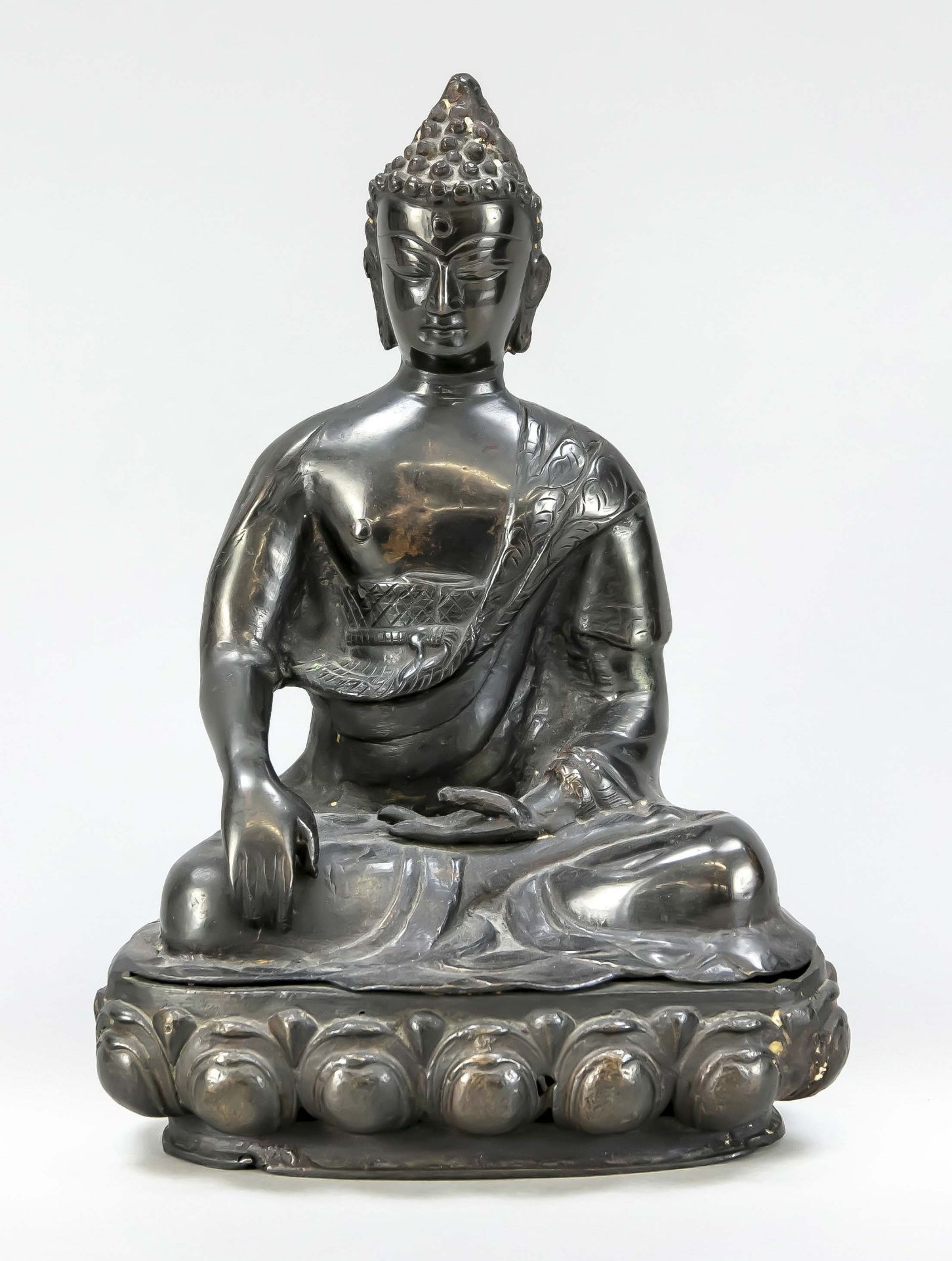 Buddha, China/Tibet, 20th century, bronze. Sitting in padmasana on lotus throne, hands in