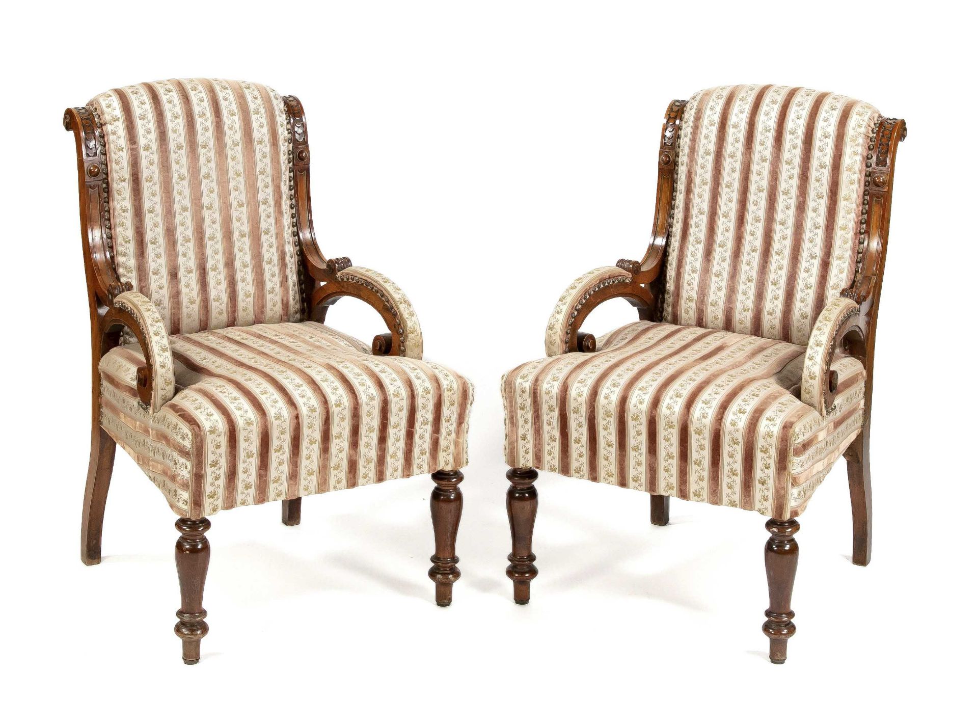 Pair of Wilhelminian style armchairs circa 1880, solid walnut, matching lot 5516, 100 x 69 x 80 cm.-