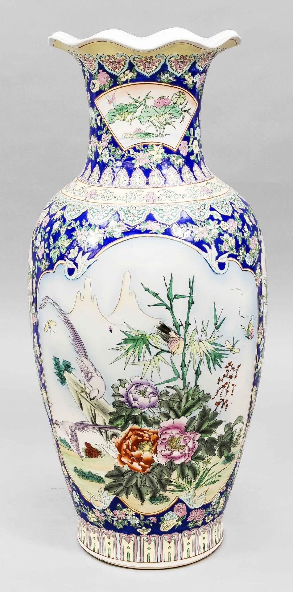 Famille rose floor vase, China, 20th c. Body divided into two large and four smaller cartouches with - Image 2 of 2
