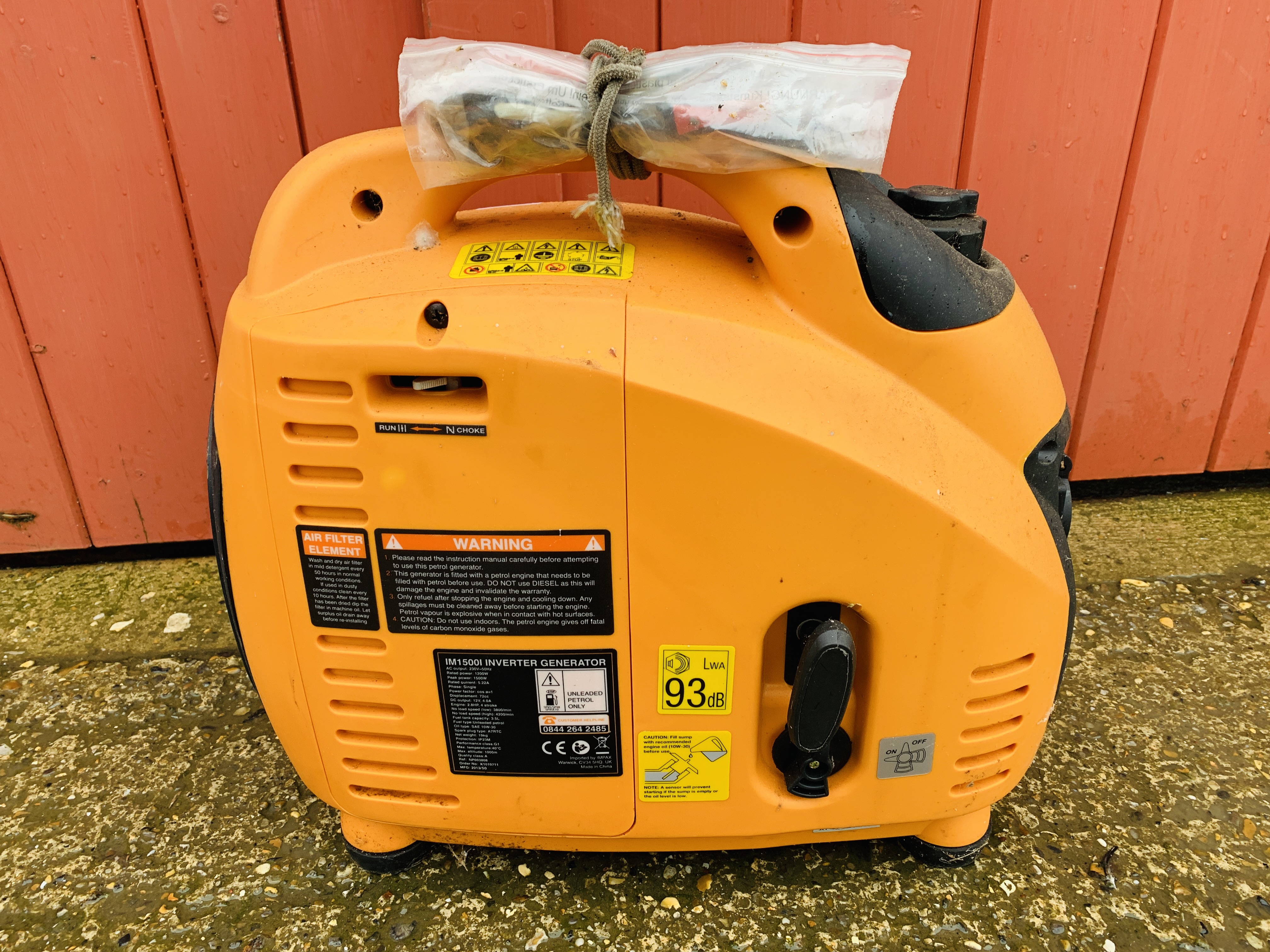 IMPAX IM 1500i /500 WATT INVERTER PETROL GENERATOR - SOLD AS SEEN - Image 4 of 8