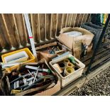 8 BOXES OF WORKSHOP ACCESSORIES - TO INCLUDE HAND TOOLS, SHELVING BRACKETS, SAND PAPER,