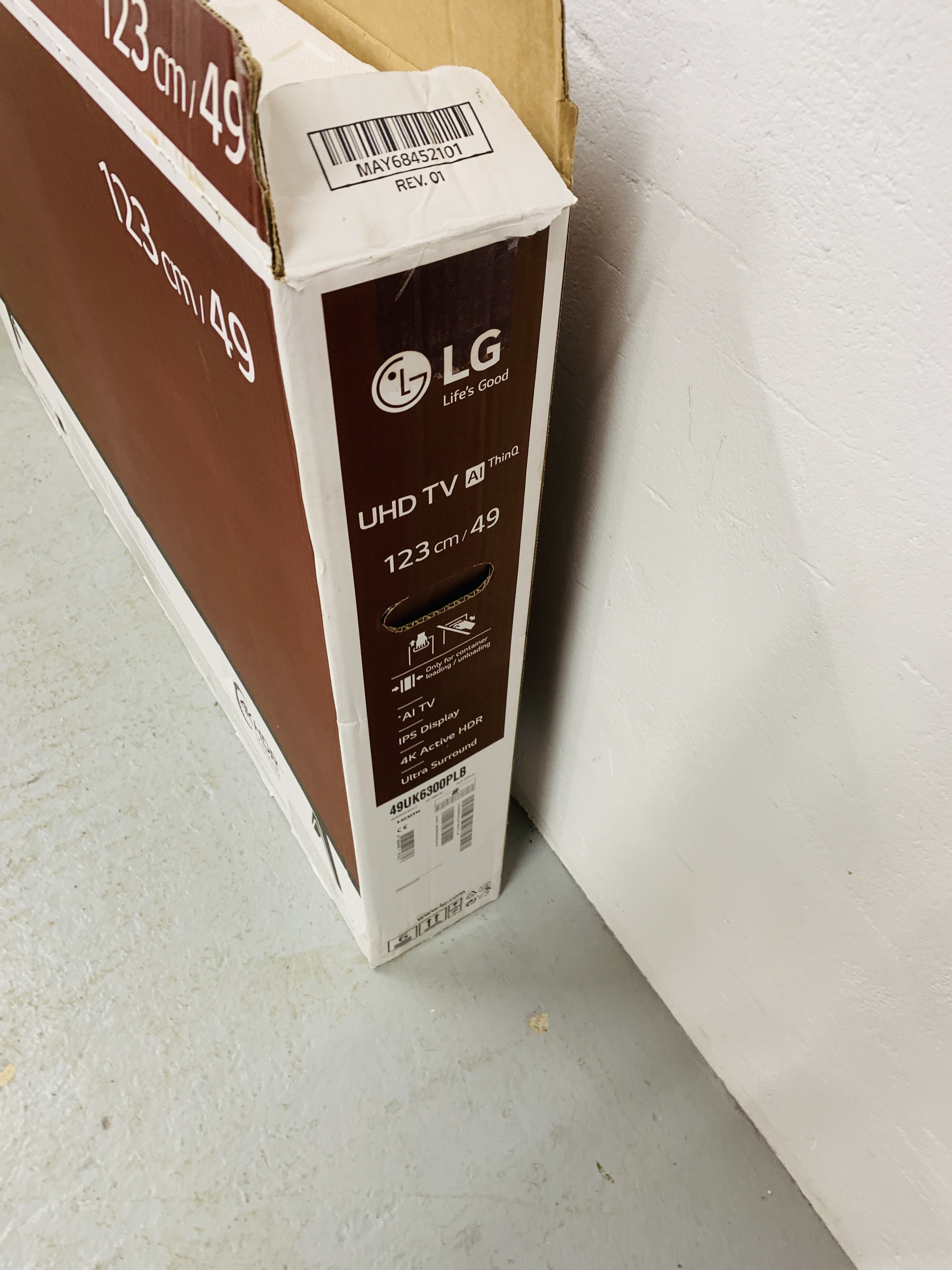 A LG VHD 49" A1 THIN Q TELEVISION MODEL 49VK63 WITH BOX AND INSTRUCTIONS - SOLD AS SEEN - Image 5 of 7