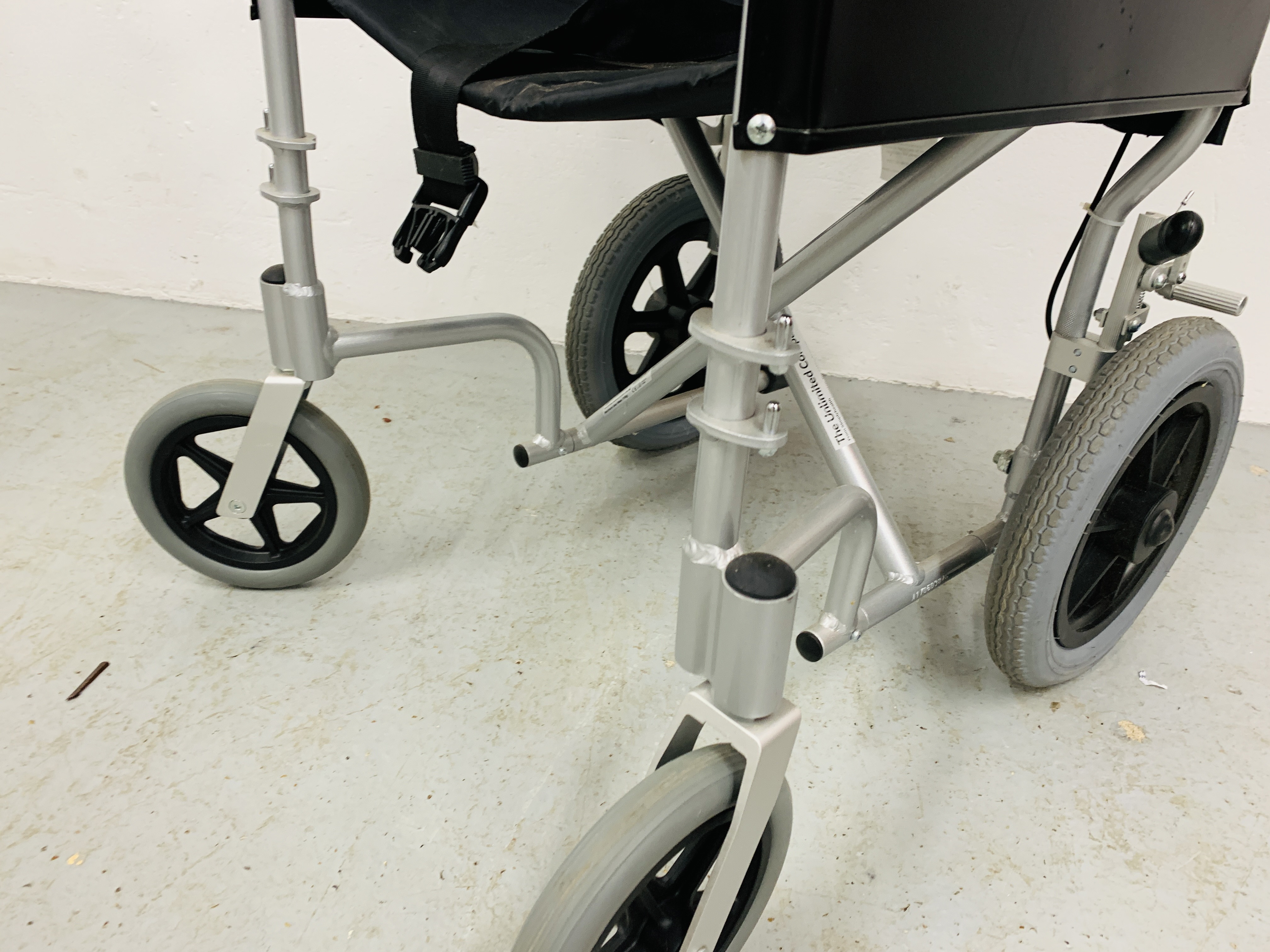 DRIVE DEVILBISS FOLDING WHEELCHAIR (NO FOOT RESTS) - Image 3 of 4