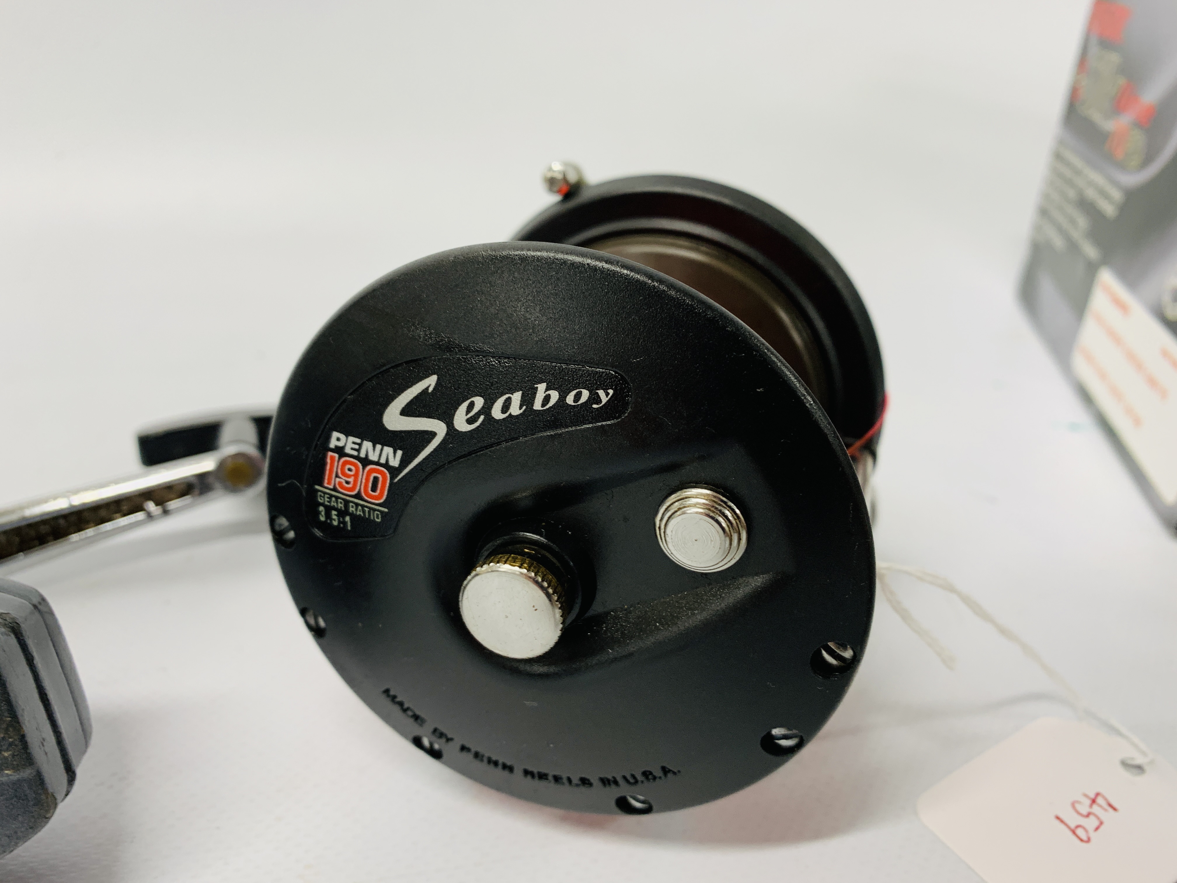 3 VARIOUS FISHING REELS TO INCLUDE BOXED VIGOR SILK LINE, PENN 190 SEABOY, - Image 2 of 6