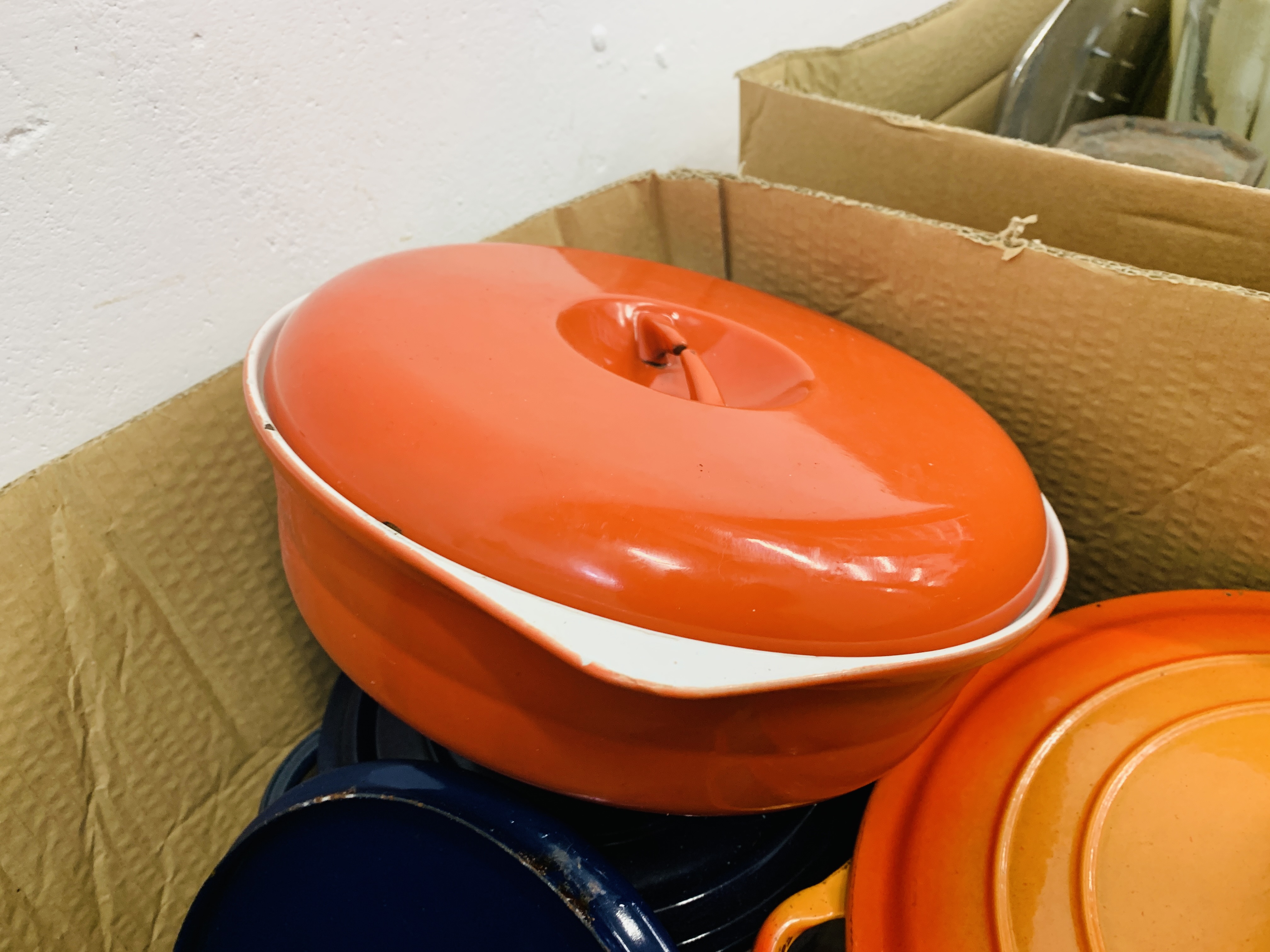 THREE BOXES OF KITCHENWARE TO INCL. - Image 9 of 12