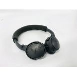A PAIR OF BOSE 71CX HEADPHONES - SOLD AS SEEN