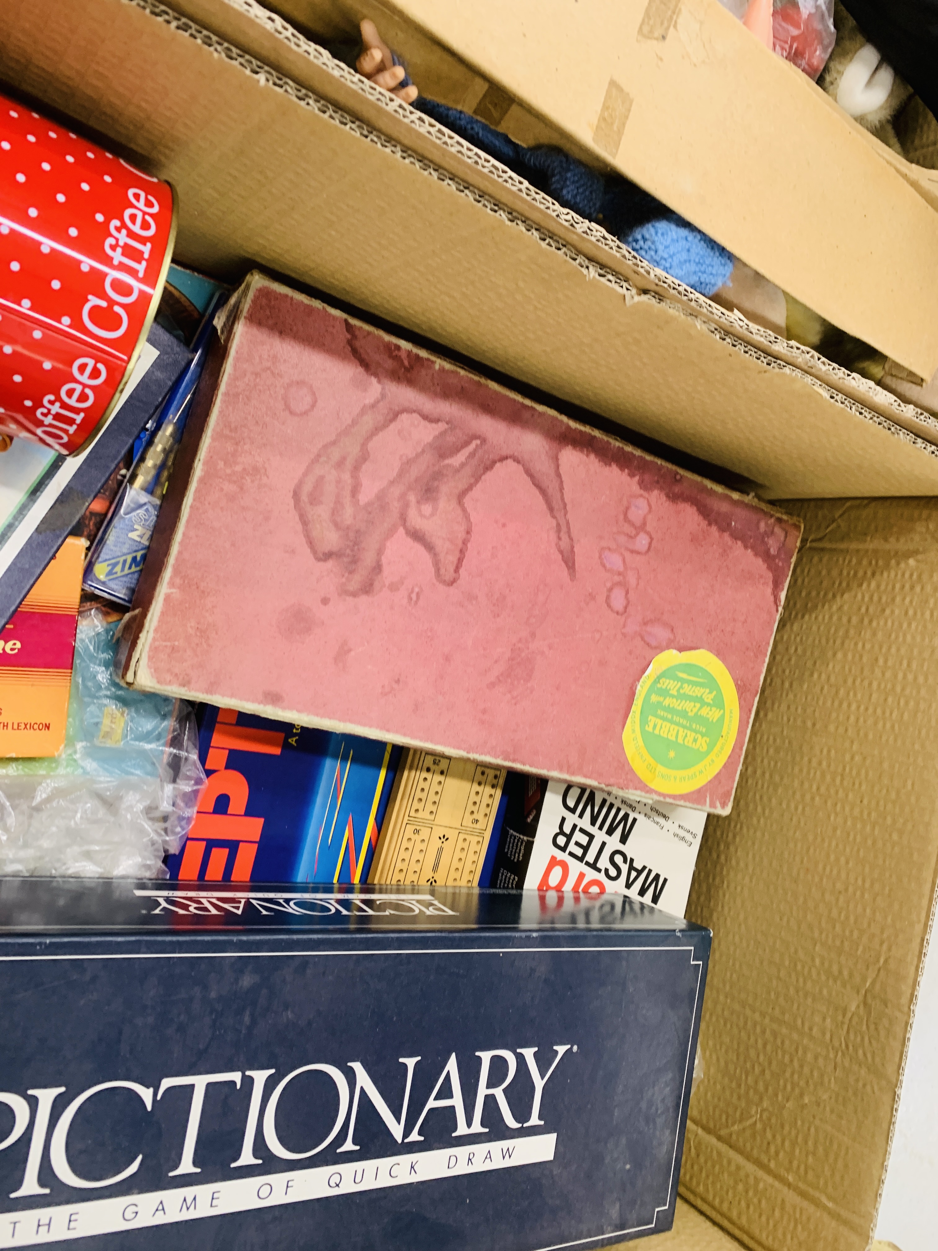 3 BOXES CONTAINING A COLLECTION OF VARIOUS TOYS, GAMES & VINTAGE DOLLS AND SOFT TOYS, - Image 7 of 17