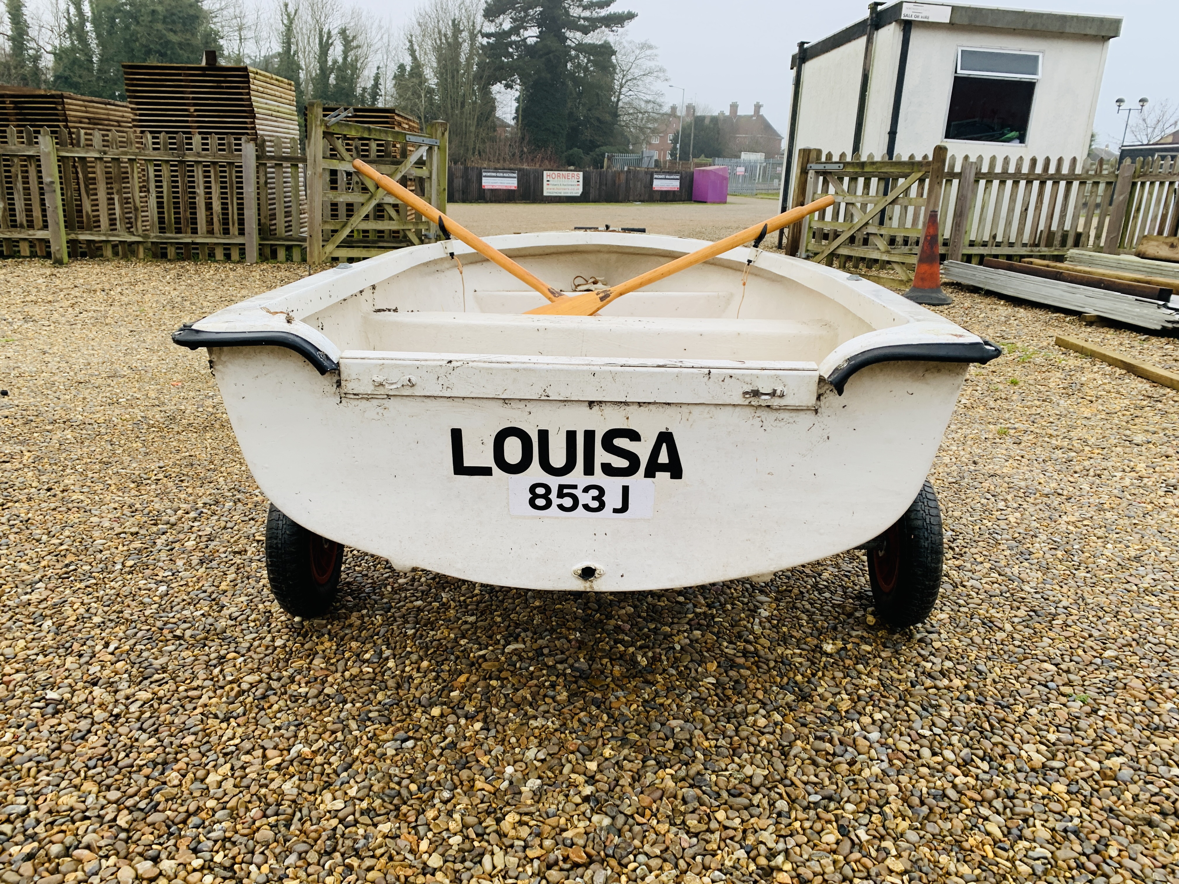 A 10FT FIBREGLASS ROWING DINGHY ON LAUNCHING TRAILER WITH OARS, - Image 7 of 12