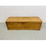 AN ANTIQUE WAXED SATINWOOD BLANKET BOX - LENGTH 117cm. WIDTH 37cm. HEIGHT 36cm.