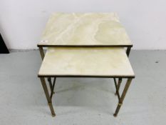 NEST OF 2 VINTAGE BRASS BASED OCCASIONAL TABLES WITH MARBLE INSERTS