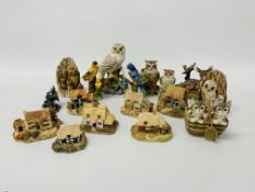 A COLLECTION OF 7 VARIOUS LILLIPUT LANE COTTAGES,