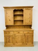 A QUALITY SOLID HONEY PINE TRADITIONAL FARMHOUSE KITCHEN DRESSER THE BASE WITH THREE DRAWERS OVER