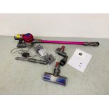 A DYSON V7 MOTORHEAD CORDLESS VACUUM CLEANER WITH CHARGER, WALL MOUNT,