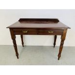 AN EDWARDIAN MAHOGANY TWO DRAWER WRITING TABLE, WIDTH 108cm, DEPTH 56cm,