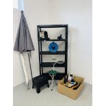 A PLASTIC FIVE TIER SHELF UNIT,