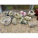 10 VARIOUS PIECES OF DECORATIVE GARDEN STONEWORK AND RESIN TOAD STOOL ORNAMENT