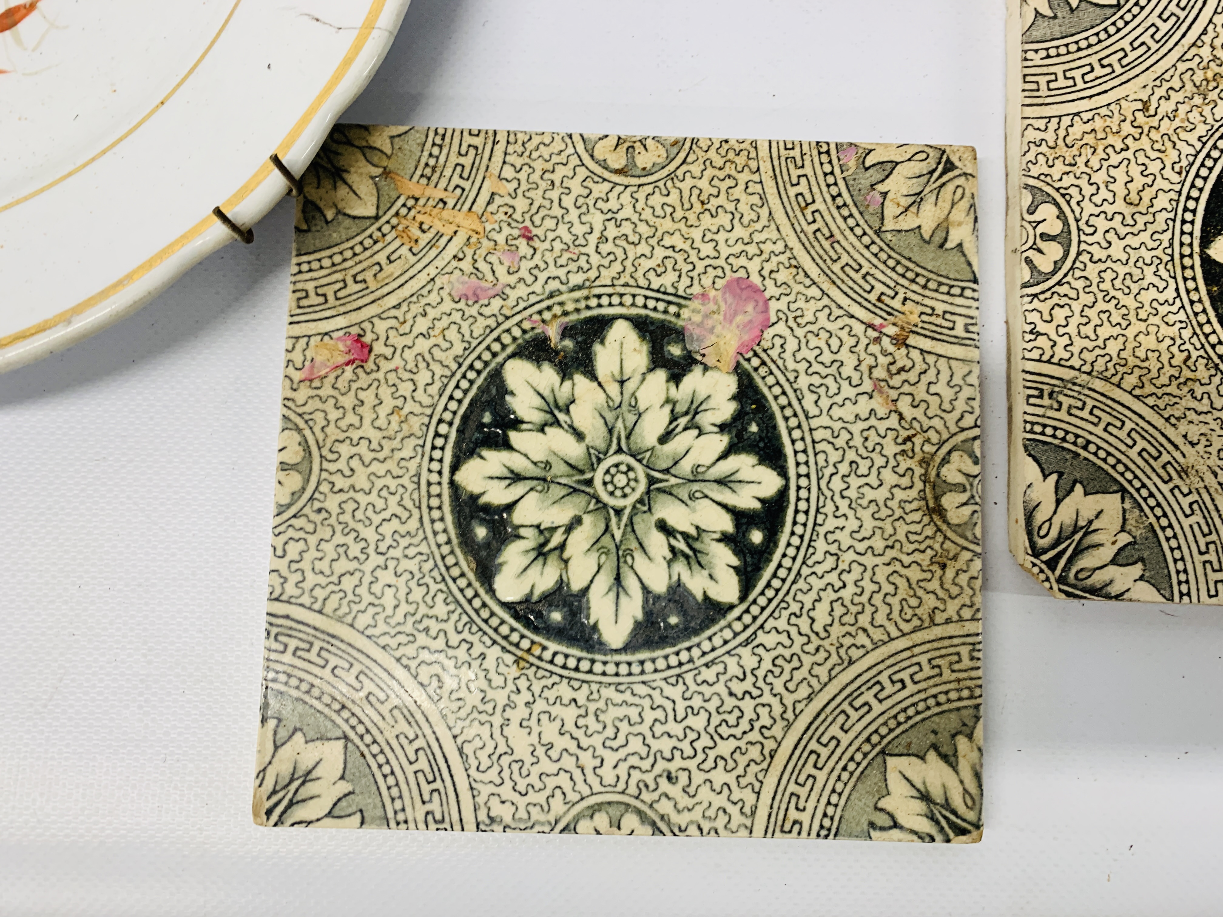 MASONS IRONSTONE MEAT DISH DIAMETER 52cm, FOUR VINTAGE PATTERNED TILES, TWO ORIENTAL VASES, - Image 23 of 29