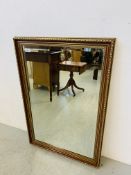 A MODERN RECTANGULAR BEVELLED PLATE WALL MIRROR 66cm x 96cm