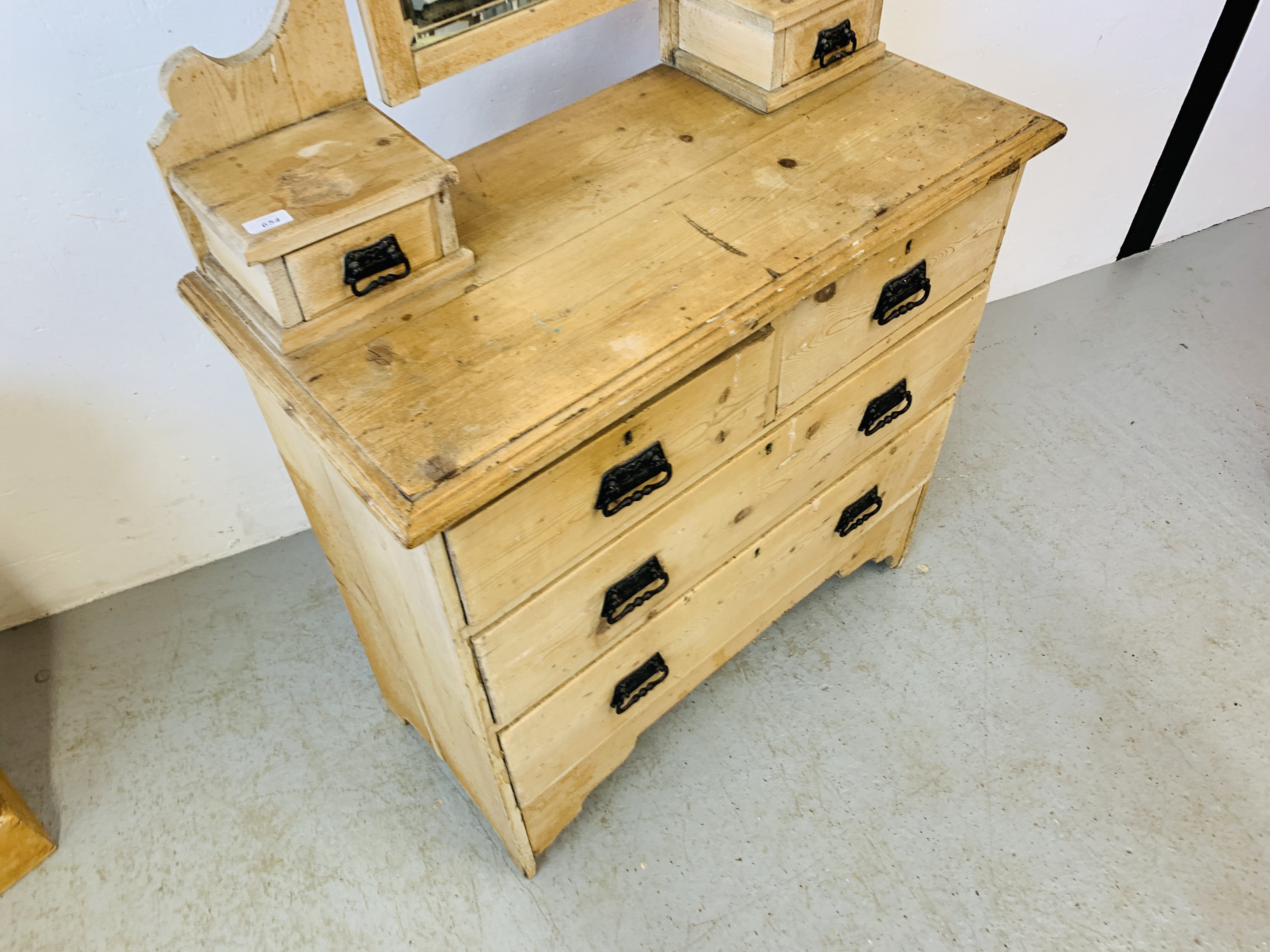 AN ANTIQUE PINE TWO OVER TWO DRESSING CHEST W 92cm. H 160cm. D 45cm. - Image 3 of 8