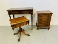 A REPRODUCTION MAHOGANY FINISH TWO DRAWER SIDE TABLE, WIDTH 80cm, HEIGHT 77cm,