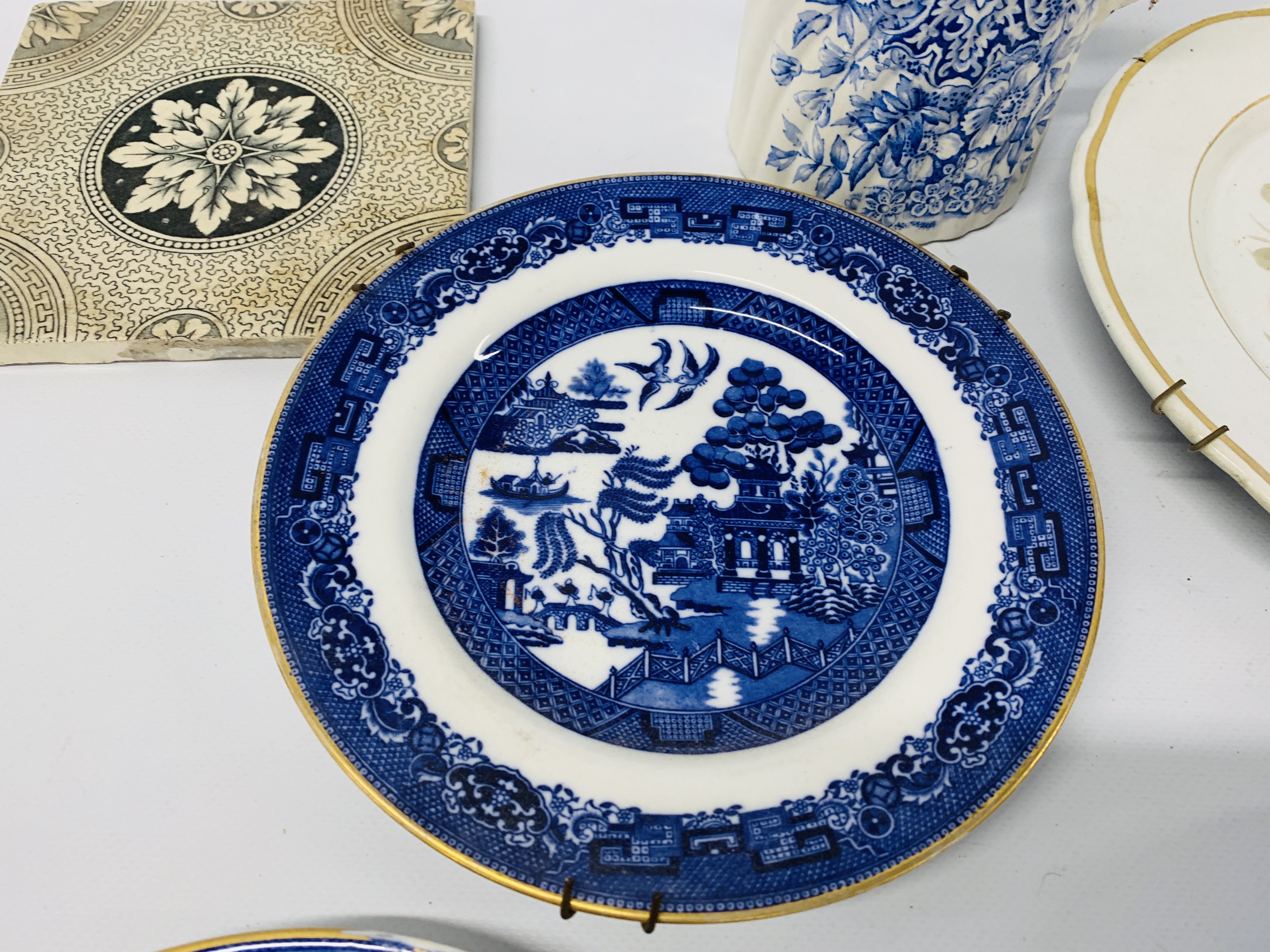 MASONS IRONSTONE MEAT DISH DIAMETER 52cm, FOUR VINTAGE PATTERNED TILES, TWO ORIENTAL VASES, - Image 27 of 29