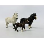 TWO ROYAL DOULTON DARTMOOR PONIES, DAPPLE GREY AND DARK BROWN. EACH OVERALL HEIGHT 13.5cm.