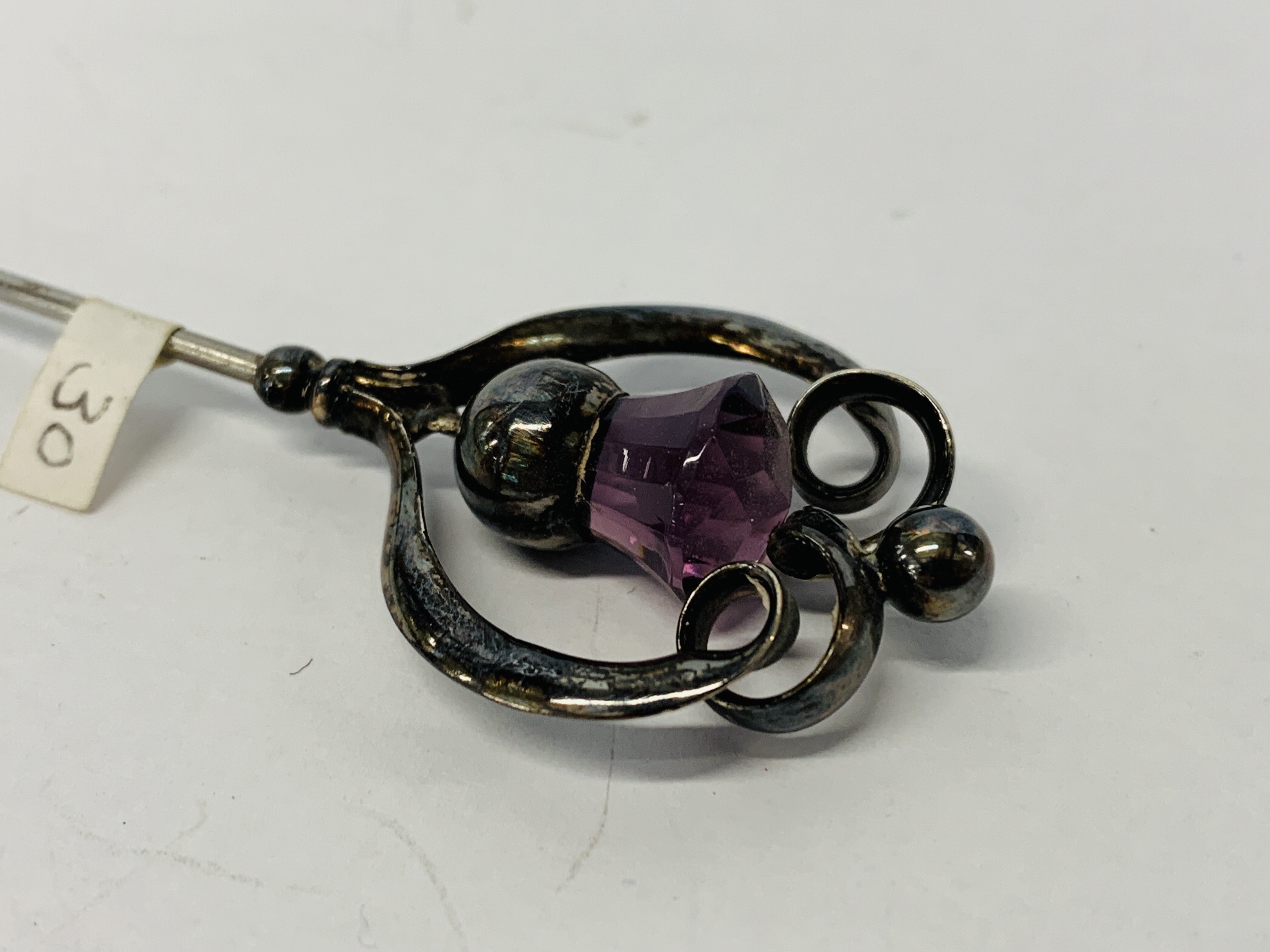 THREE SILVER CHARLES HORNER SILVER HAT PINS, EACH SET WITH A SINGLE AMETHYST, ONE LOOSE STONE, 25, - Image 2 of 10