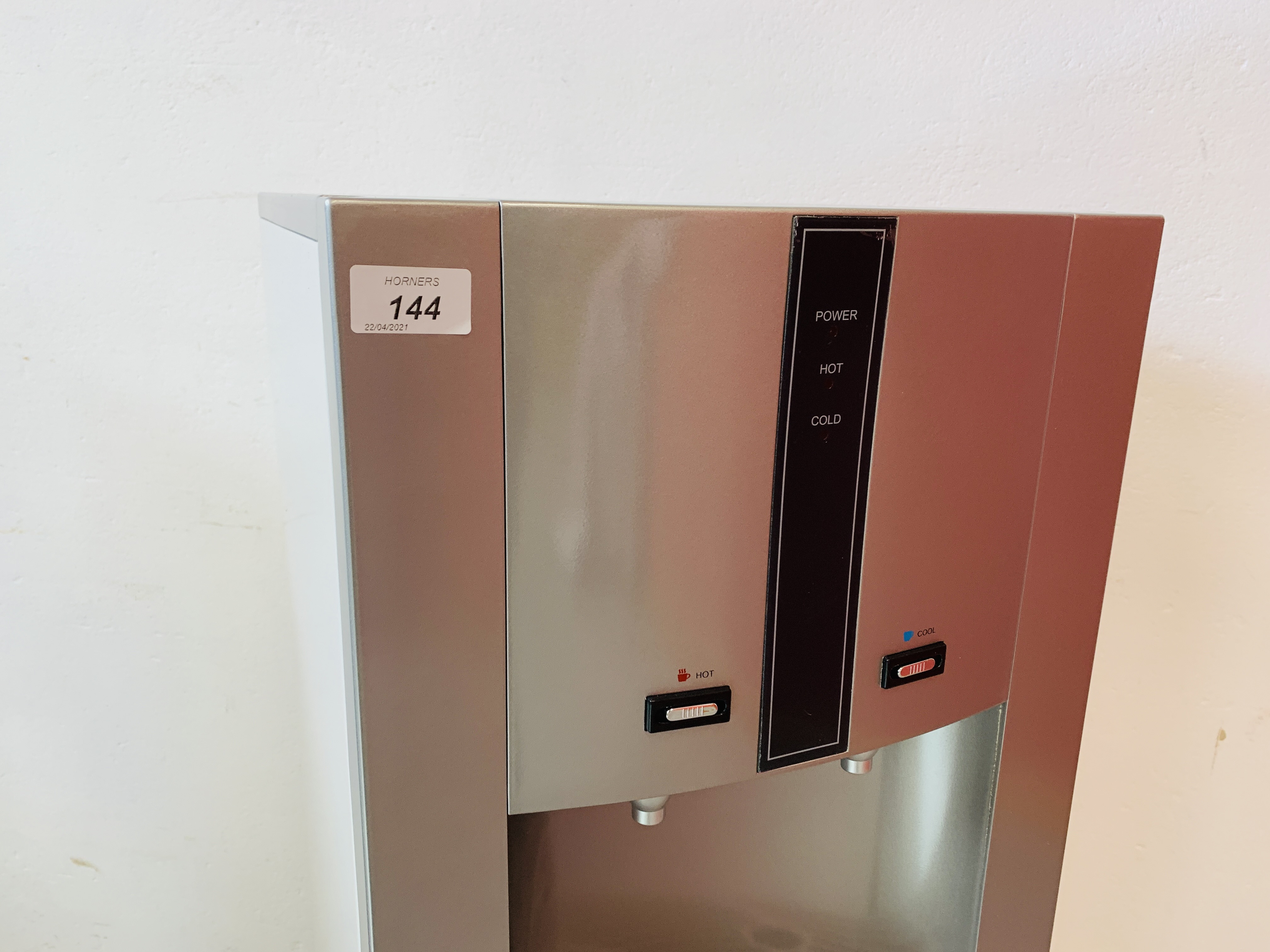 A HOT AND COLD WATER DISPENSER MODEL YLR2-5F - SOLD AS SEEN - Image 2 of 5