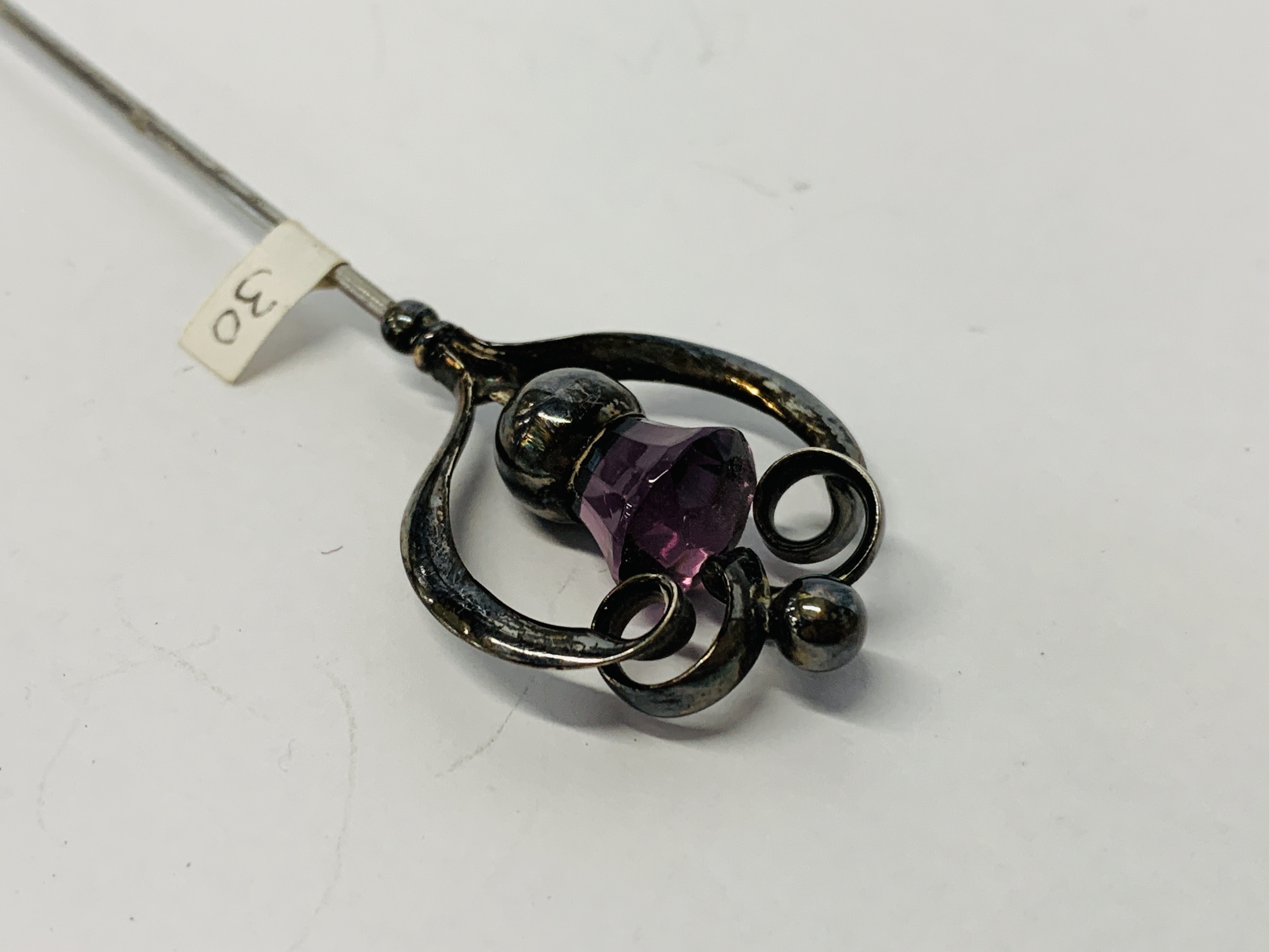 THREE SILVER CHARLES HORNER SILVER HAT PINS, EACH SET WITH A SINGLE AMETHYST, ONE LOOSE STONE, 25, - Image 3 of 10