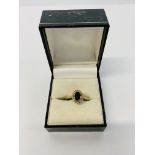 A 9CT GOLD DIAMOND AND SAPPHIRE RING,