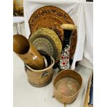 COLLECTION OF BRASS AND COPPER TO INCLUDE, COAL BUCKET, COAL SCUTTLE, PLAQUE, PLANTER,