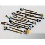 15 X VINTAGE WOODEN TURNED LACE MAKING BOBBINS ALL WITH SPANGLES