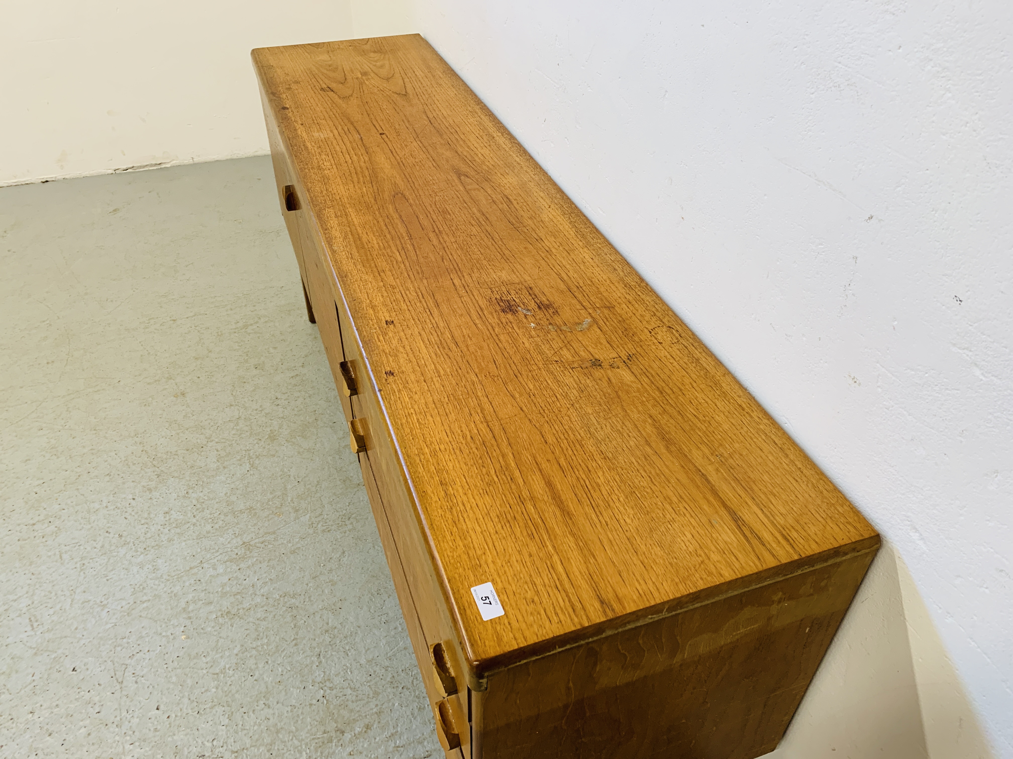 A RETRO TEAK FINISH SIDEBOARD WITH THREE DRAWERS AND TWO CABINET DOORS - LENGTH 184CM. DEPTH 45CM. - Image 6 of 13