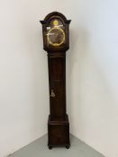 A 1940'S OAK CASED GRANDMOTHER CLOCK,