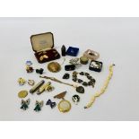 BOX OF MIXED VINTAGE JEWELLERY, ENAMELLED BADGES, PEWTER HARVEST MOUSE, 2 X FRUIT KNIVES,