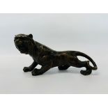 VINTAGE CHINESE BRONZE TIGER